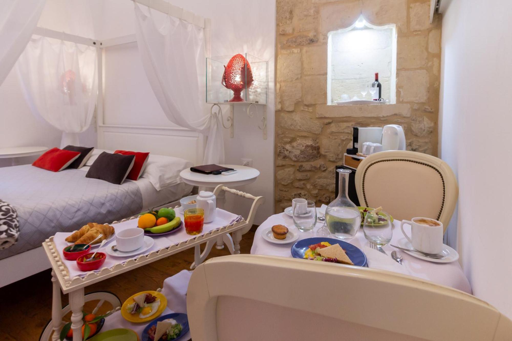 Le Nicchie Luxury Rooms Lecce Eksteriør bilde